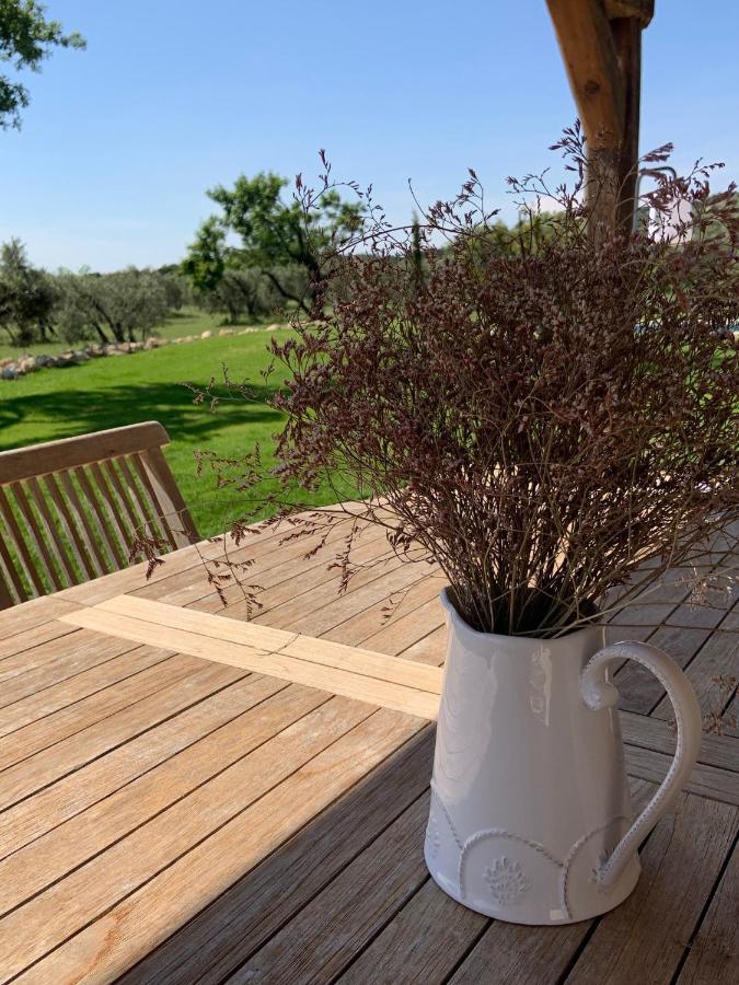 La Bergerie de Cigalon Bed and Breakfast Mouries Exterior foto